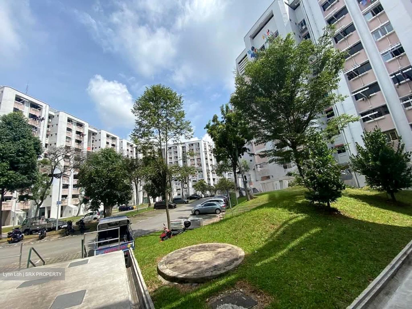 Jurong East Street 21 (D22), Shop House #540011761